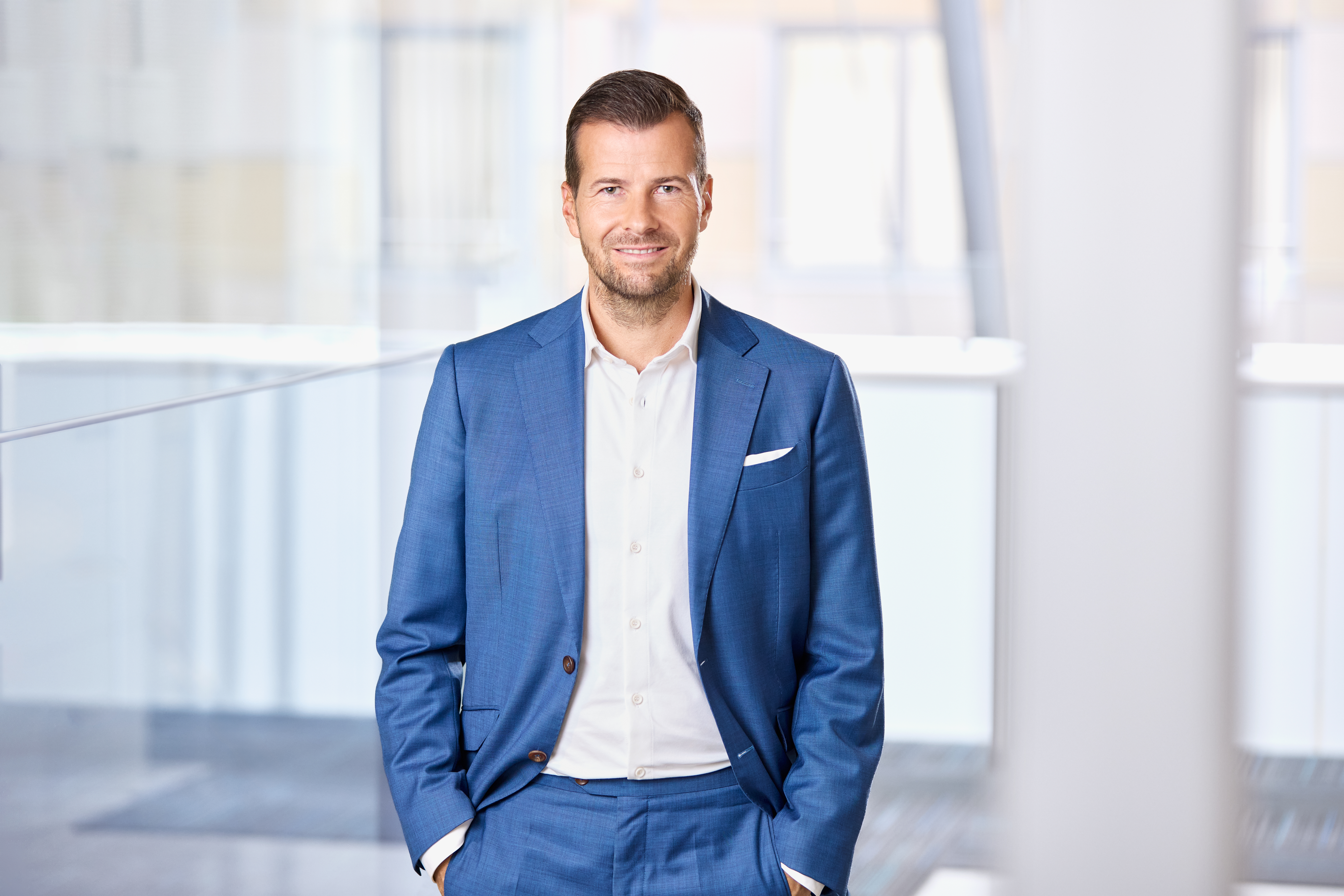 Sascha Dewald - Chief Growth Officer (CGO)