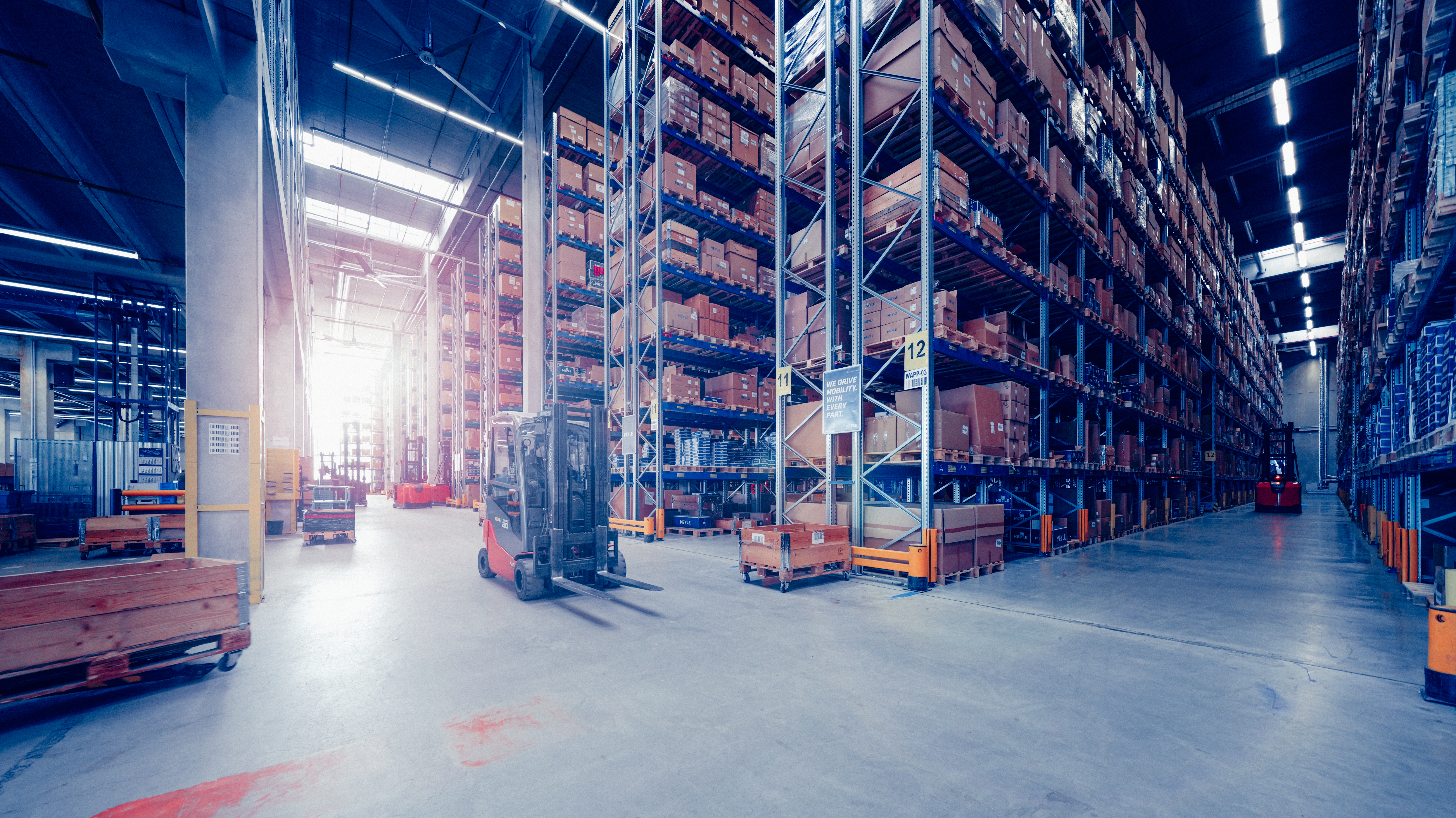 Picture of the MEYLE warehouse.